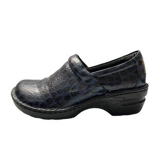 BOC Born Concepts Women's Blue Vegan Leather Croc Embossed Professional Clogs 10
